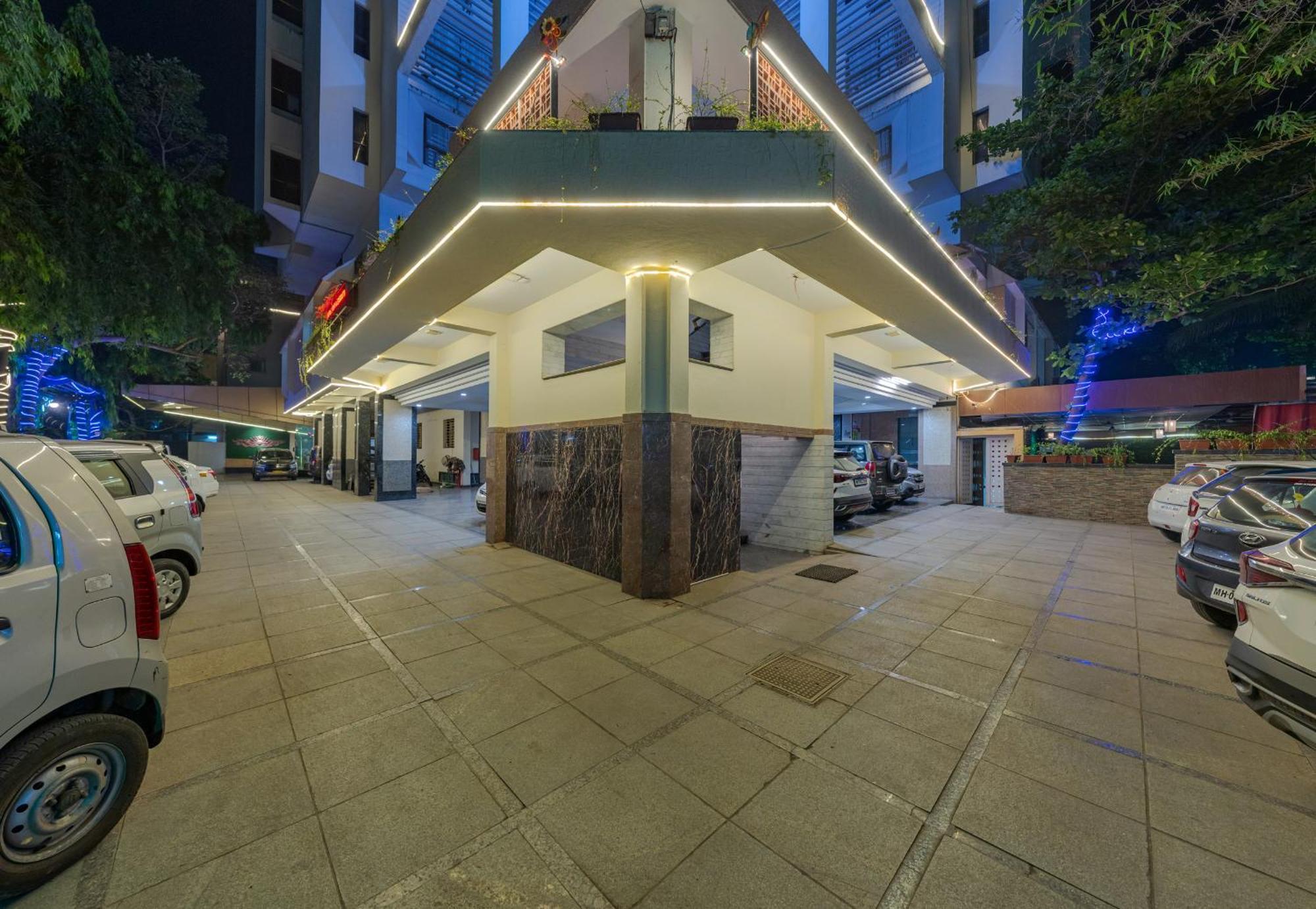 Hotel Surya Executive 3 Star Hotel Solapur Luaran gambar